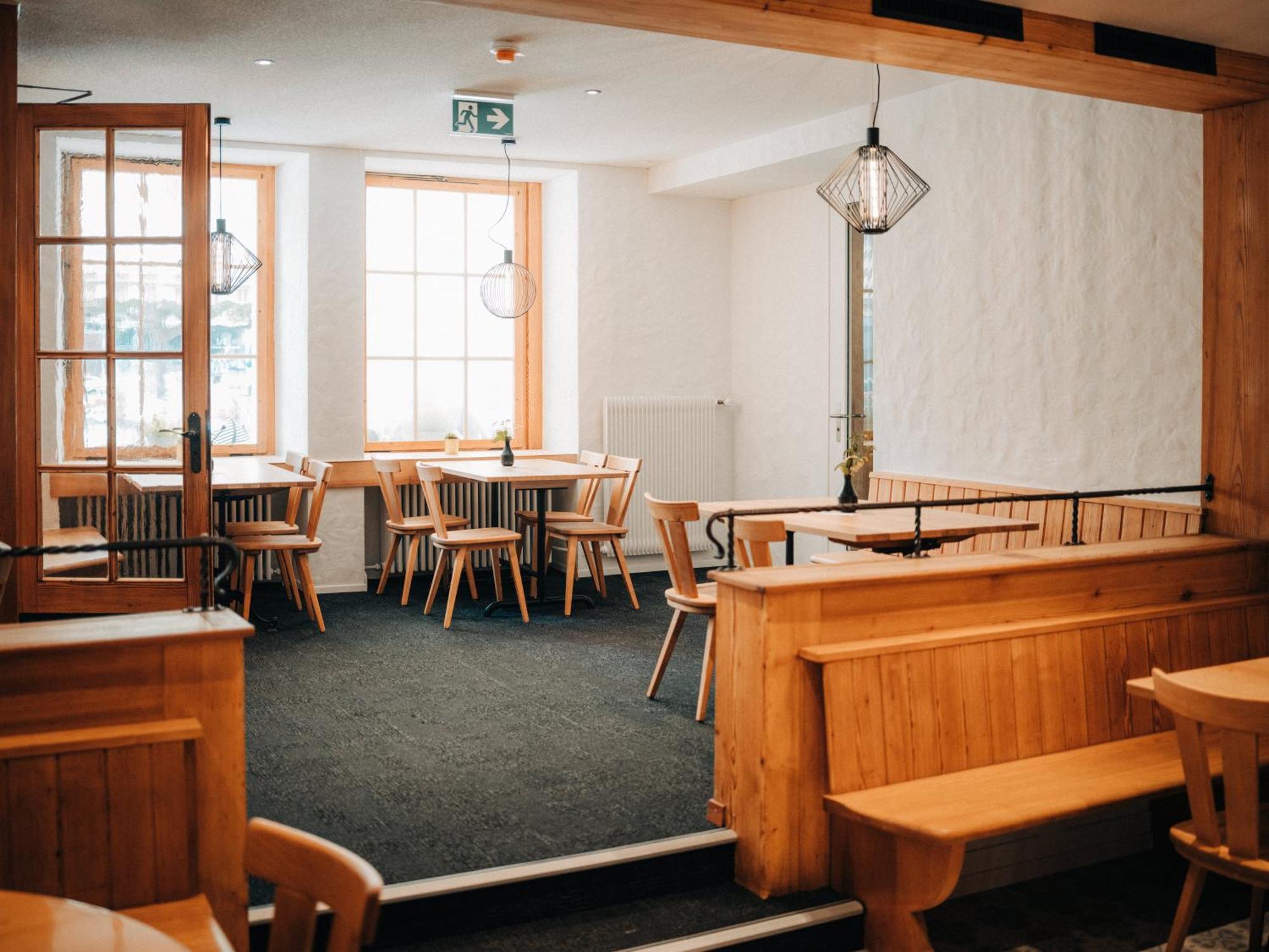Hotel Restaurant Krone Aarberg 외부 사진
