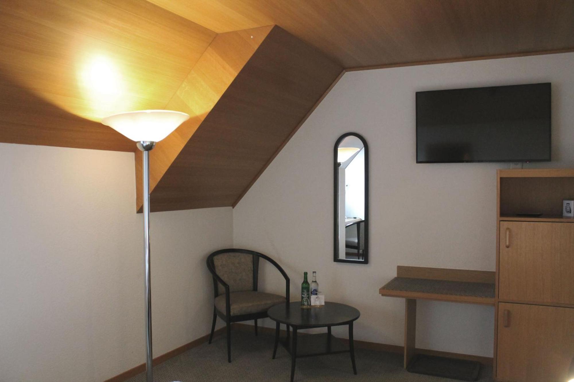 Hotel Restaurant Krone Aarberg 외부 사진