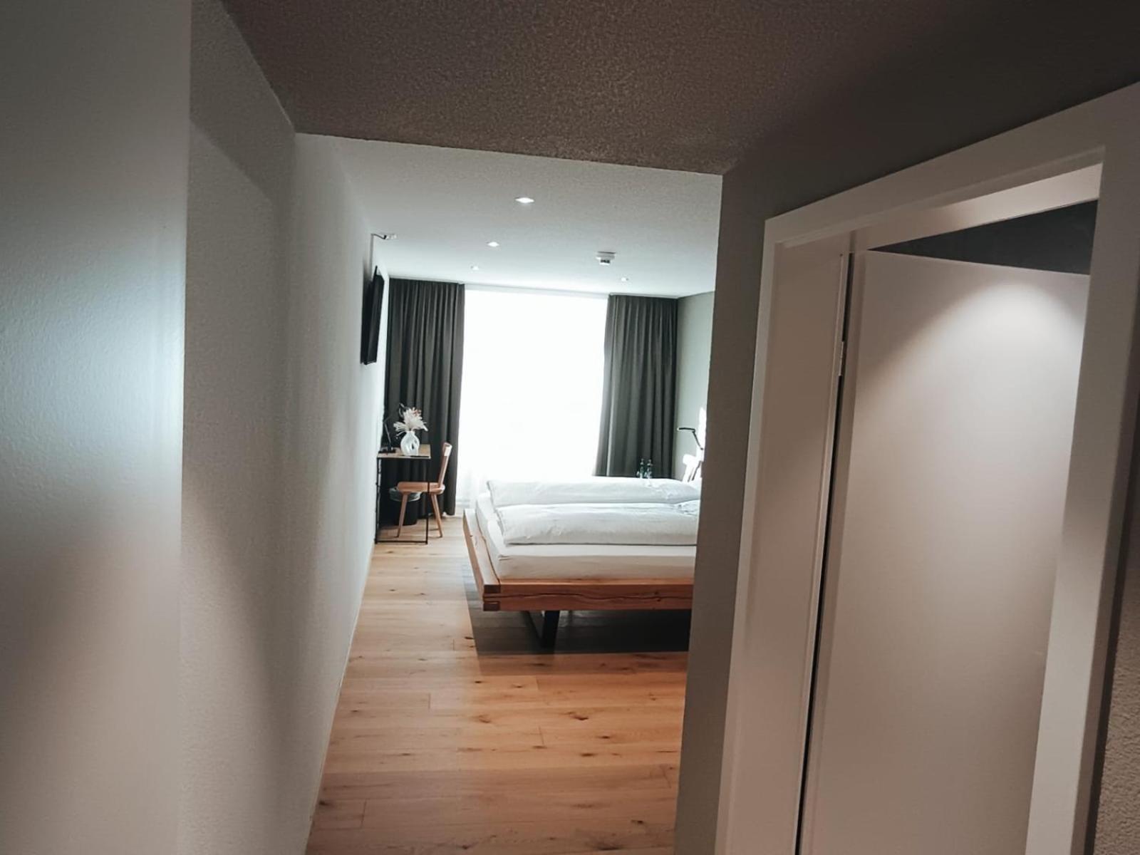 Hotel Restaurant Krone Aarberg 외부 사진